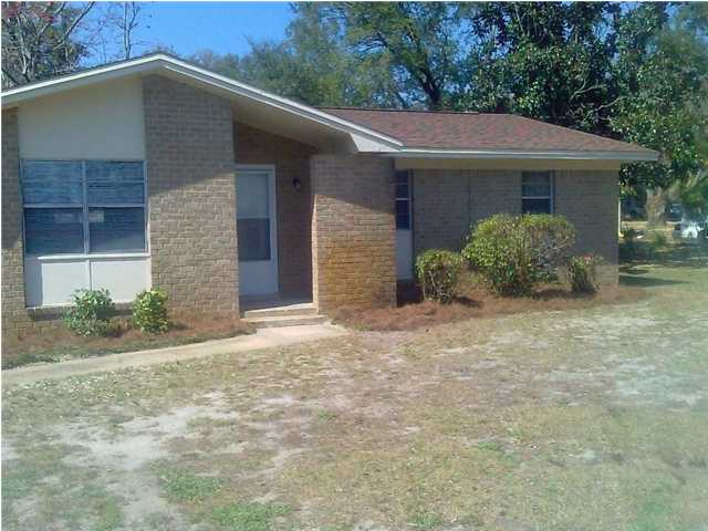 207 BAYSHORE ST, FORT WALTON BEACH, FL 32548 (MLS # 452503)