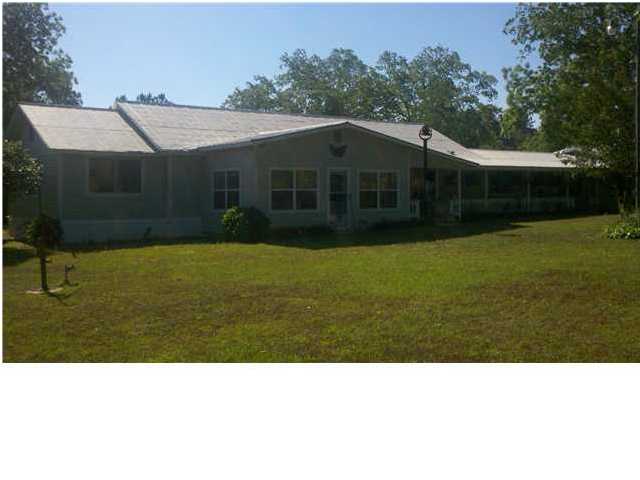 4712 GRIMES RD, LAUREL HILL, FL 32567 (MLS # 590566)