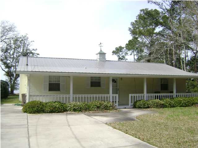 1810 BAY GROVE RD, FREEPORT, FL 32439 (MLS # 591546)