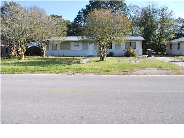 22 MAPLES ST, FORT WALTON BEACH, FL 32548 (MLS # 594626)