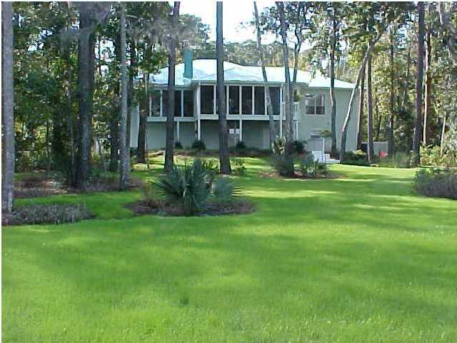 185 SHALLOWS DR E, SANTA ROSA BEACH, FL 32459 (MLS # 596938)