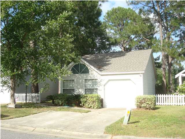 406 HERITAGE WAY, FORT WALTON BEACH, FL 32547 (MLS # 598502)