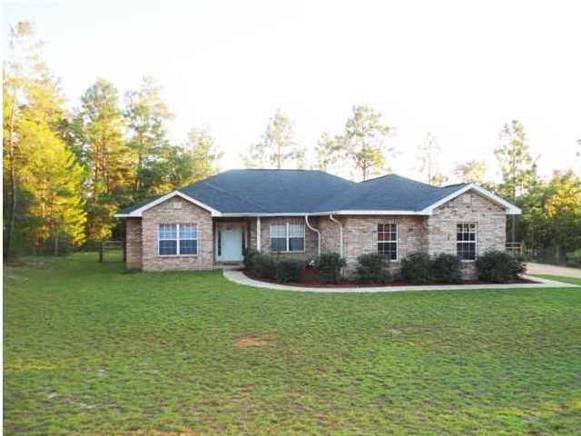 3907 HIGH RIDGE RD, CRESTVIEW, FL 32539 (MLS # 601394)