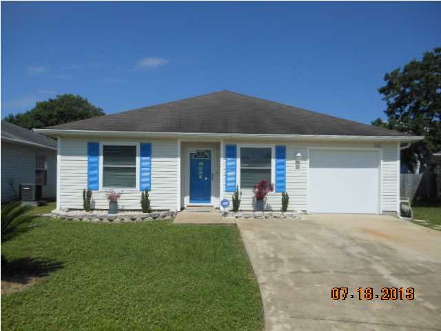 946 JOHN WAYNE CIR, FORT WALTON BEACH, FL 32547 (MLS # 601948)