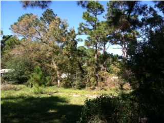 18 LUCKY LN, MARY ESTHER, FL 32569 (MLS # 603586)