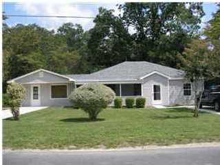 1235 PEARL ST, CRESTVIEW, FL 32536 (MLS # 603715)