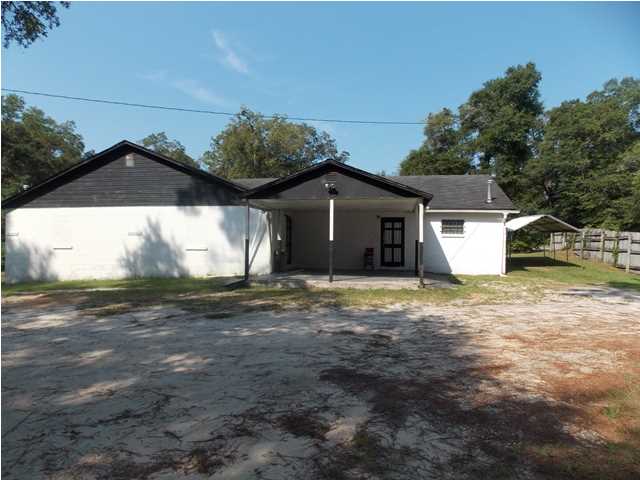 512 DORSEY AVE, DEFUNIAK SPRINGS, FL 32435 (MLS # 604346)