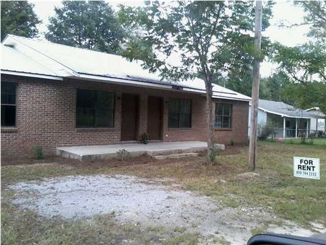 25 WILL KELLY AVE, DEFUNIAK SPRINGS, FL 32433 (MLS # 605038)