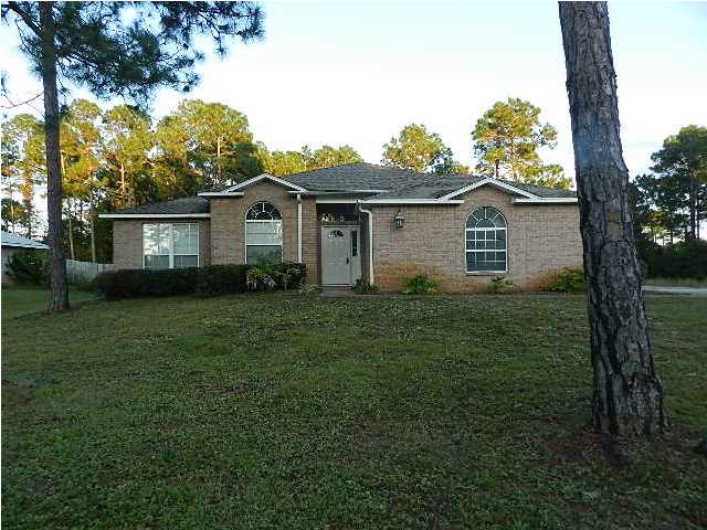 1958 SUNRISE DR, NAVARRE, FL 32566 (MLS # 606477)