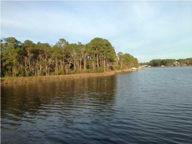 .68 ACRE WEST BAYOU FOREST DRIVE, FREEPORT, FL 32439 (MLS # 606644)