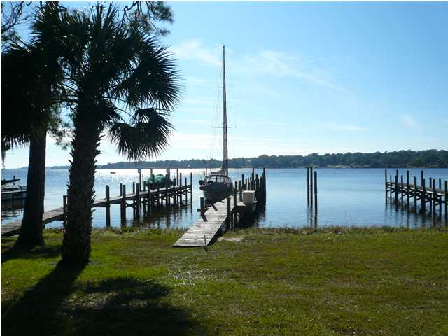 322 GRAND OAKS DR, NICEVILLE, FL 32578 (MLS # 607382)