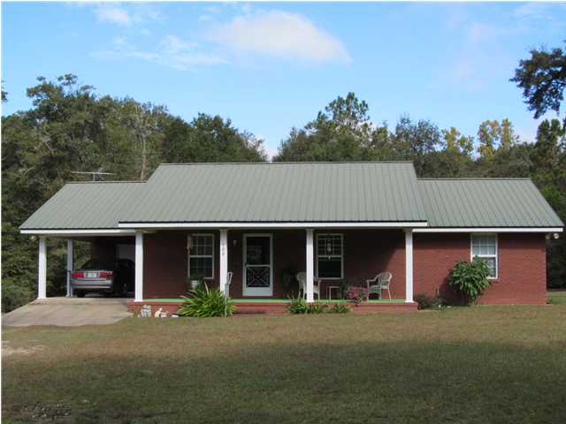 108 HAYES RD, DEFUNIAK SPRINGS, FL 32433 (MLS # 607716)